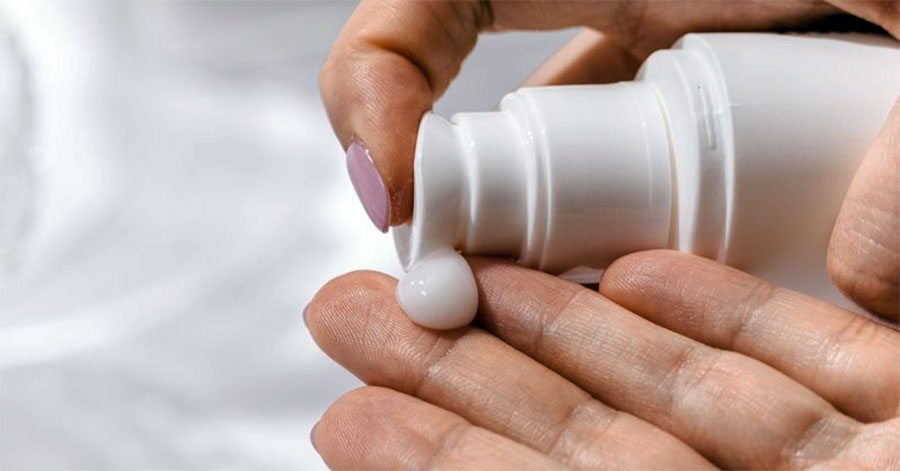 Quels produits sont inutiles dans trousse de maquillage ?